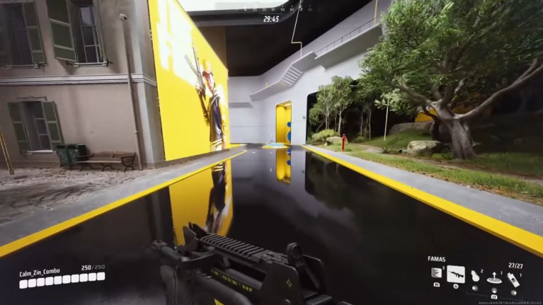 famas