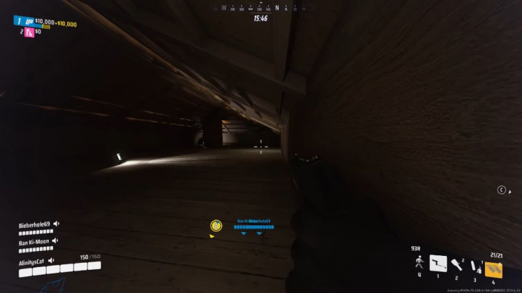 famas